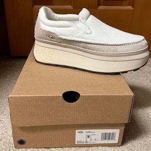 NIB UGG Marin slip on white cream in color